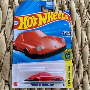 Hot Wheels Red Porsche 911 Carrera Clip Car Keychain Hotwheels 2025 Mainline New